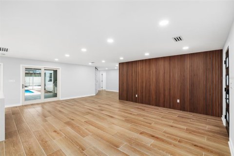 Купить виллу или дом в Тампа, Флорида 12 комнат, 232.35м2, № 1757122 - фото 7