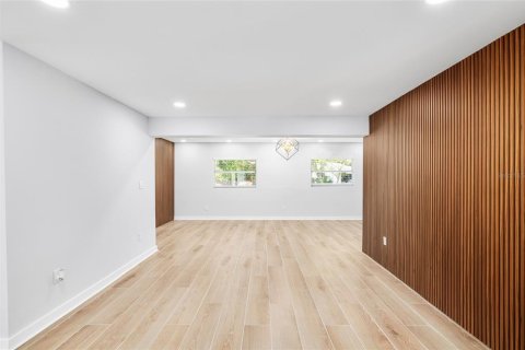 Купить виллу или дом в Тампа, Флорида 12 комнат, 232.35м2, № 1757122 - фото 15