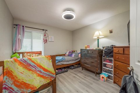 Condo in Saint Petersburg, Florida, 3 bedrooms  № 1586256 - photo 3