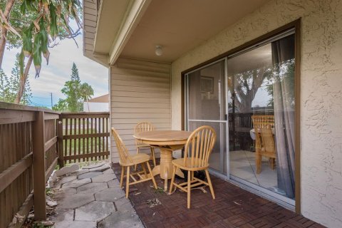 Condo in Saint Petersburg, Florida, 3 bedrooms  № 1586256 - photo 5