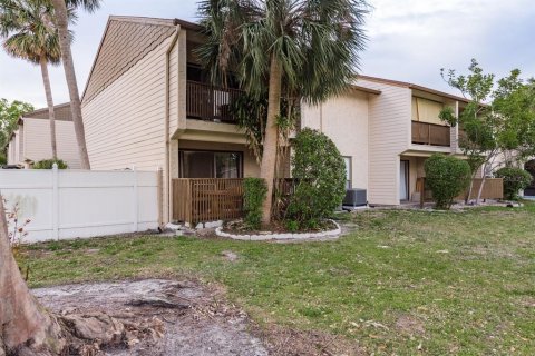 Condo in Saint Petersburg, Florida, 3 bedrooms  № 1586256 - photo 6