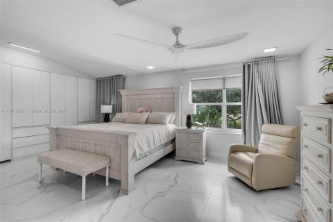 Villa ou maison à louer à Pembroke Pines, Floride: 4 chambres, 225.38 m2 № 1970819 - photo 30