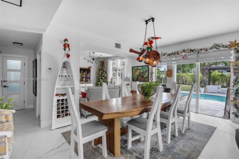 Villa ou maison à louer à Pembroke Pines, Floride: 4 chambres, 225.38 m2 № 1970819 - photo 15