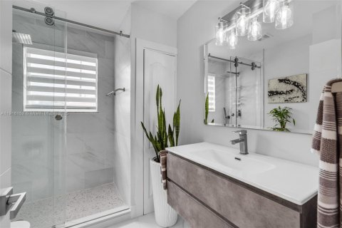 Villa ou maison à louer à Pembroke Pines, Floride: 4 chambres, 225.38 m2 № 1970819 - photo 29