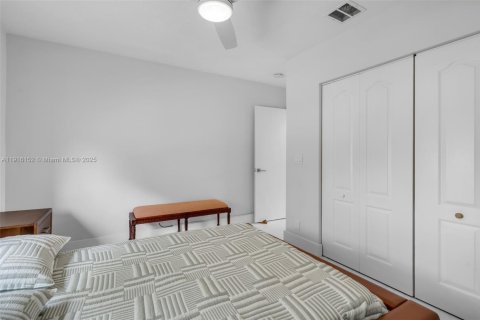 Villa ou maison à louer à Pembroke Pines, Floride: 4 chambres, 225.38 m2 № 1970819 - photo 26