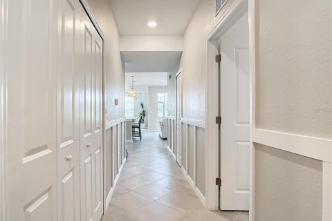 Condo in Venice, Florida, 2 bedrooms  № 1724337 - photo 11