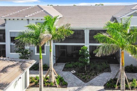 Condo in Venice, Florida, 2 bedrooms  № 1724337 - photo 1