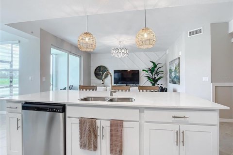 Condo in Venice, Florida, 2 bedrooms  № 1724337 - photo 15