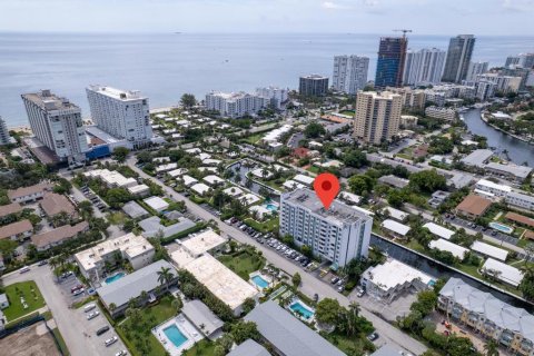 Condo in Pompano Beach, Florida, 2 bedrooms № 2278820