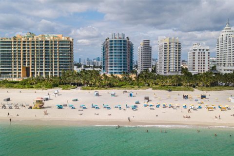 Copropriété à vendre à Miami Beach, Floride: 2 chambres, 142.14 m2 № 1946511 - photo 2