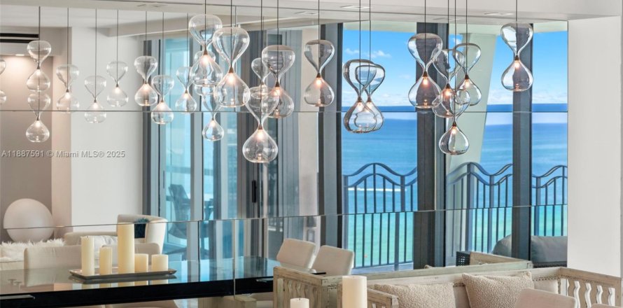 Condo à Miami Beach, Floride, 2 chambres № 1946511