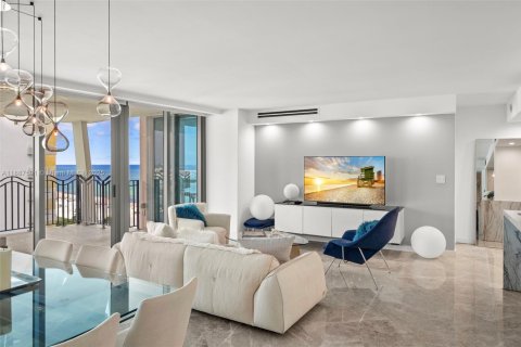 Copropriété à vendre à Miami Beach, Floride: 2 chambres, 142.14 m2 № 1946511 - photo 8