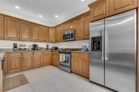 Copropriété à vendre à Sunrise, Floride: 3 chambres, 173.26 m2 № 2084271 - photo 7