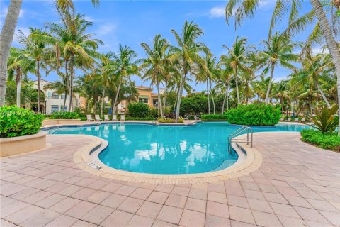 Copropriété à vendre à Sunrise, Floride: 3 chambres, 173.26 m2 № 2084271 - photo 3