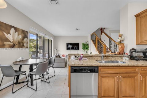 Copropriété à vendre à Sunrise, Floride: 3 chambres, 173.26 m2 № 2084271 - photo 10