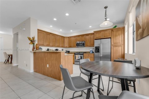 Copropriété à vendre à Sunrise, Floride: 3 chambres, 173.26 m2 № 2084271 - photo 5