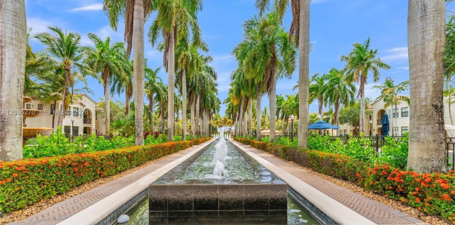 Condo à Sunrise, Floride, 3 chambres  № 2084271
