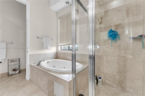 Copropriété à vendre à Sunrise, Floride: 3 chambres, 173.26 m2 № 2084271 - photo 25