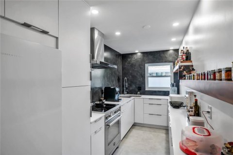 Appartement à louer à Saint Petersburg, Floride: 1 chambre, 56.58 m2 № 2114138 - photo 13
