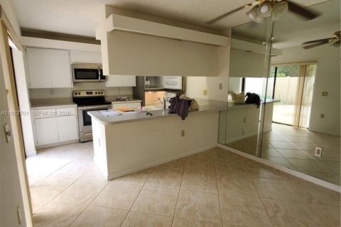 Condominio en venta en West Palm Beach, Florida, 2 dormitorios, 114.83 m2 № 2077707 - foto 8