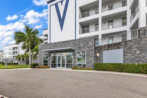 Condo in Punta Gorda, Florida, 2 bedrooms  № 2396377 - photo 7