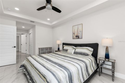 Condo in Punta Gorda, Florida, 2 bedrooms  № 2396377 - photo 14