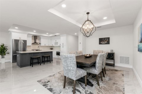 Condo in Punta Gorda, Florida, 2 bedrooms  № 2396377 - photo 28