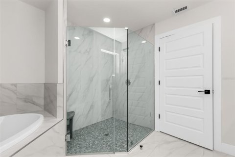 Condo in Punta Gorda, Florida, 2 bedrooms  № 2396377 - photo 18