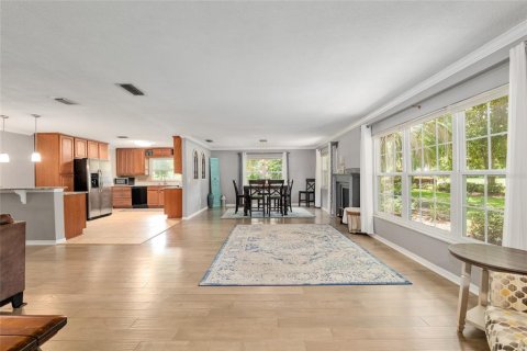 Casa en venta en Gainesville, Florida, 4 dormitorios, 233.46 m2 № 1858016 - foto 6