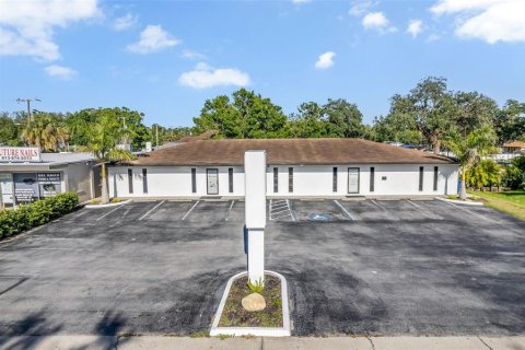 Immobilier commercial à vendre à Tampa, Floride: 370.68 m2 № 1754988 - photo 2