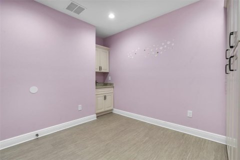 Immobilier commercial à vendre à Tampa, Floride: 370.68 m2 № 1754988 - photo 23