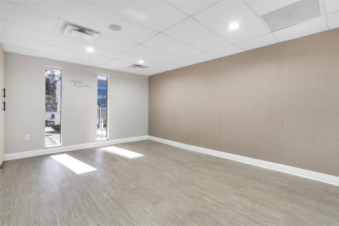 Immobilier commercial à vendre à Tampa, Floride: 370.68 m2 № 1754988 - photo 18
