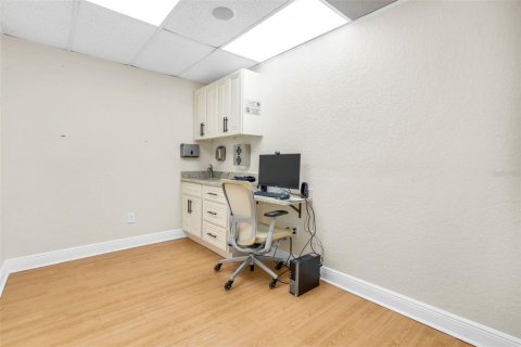 Immobilier commercial à vendre à Tampa, Floride: 370.68 m2 № 1754988 - photo 9