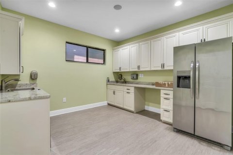 Immobilier commercial à vendre à Tampa, Floride: 370.68 m2 № 1754988 - photo 25