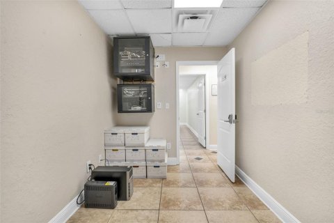 Immobilier commercial à vendre à Tampa, Floride: 370.68 m2 № 1754988 - photo 13