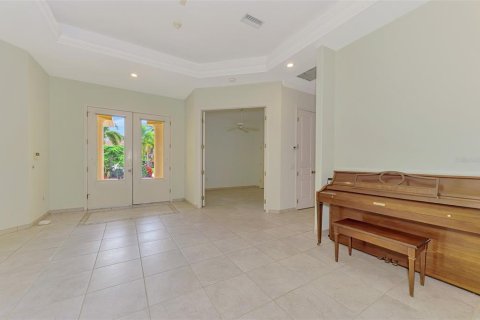 Casa en venta en Sarasota, Florida, 5 dormitorios, 351.64 m2 № 2157731 - foto 16