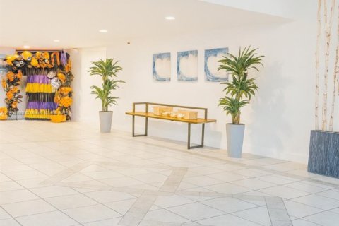 Condominio en venta en North Miami Beach, Florida, 1 dormitorio, 83.43 m2 № 2013128 - foto 22