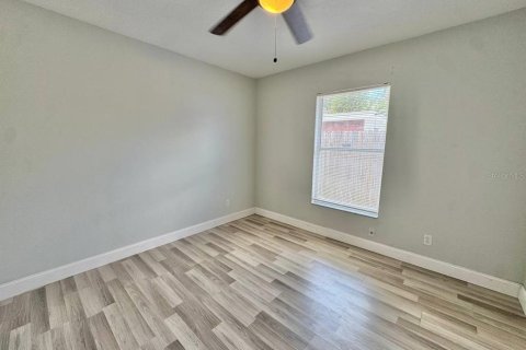 Villa ou maison à louer à Tampa, Floride: 4 chambres, 123.75 m2 № 2112145 - photo 19