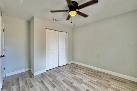 Villa ou maison à louer à Tampa, Floride: 4 chambres, 123.75 m2 № 2112145 - photo 25