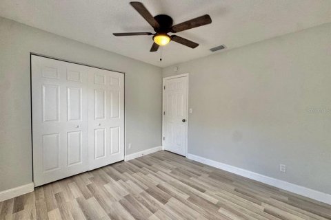 Villa ou maison à louer à Tampa, Floride: 4 chambres, 123.75 m2 № 2112145 - photo 17