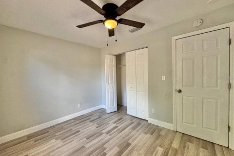 Villa ou maison à louer à Tampa, Floride: 4 chambres, 123.75 m2 № 2112145 - photo 27