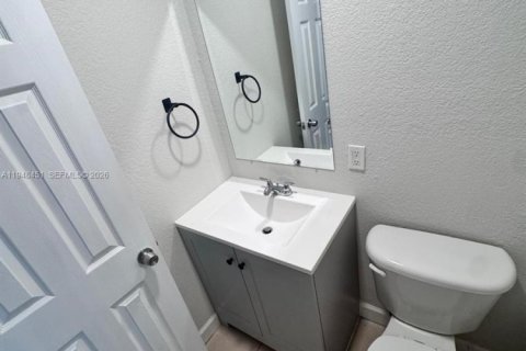 Copropriété à vendre à Plantation, Floride: 2 chambres, 87.14 m2 № 2004404 - photo 9