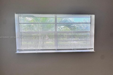 Copropriété à vendre à Plantation, Floride: 2 chambres, 87.14 m2 № 2004404 - photo 19