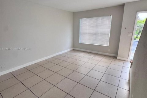 Copropriété à vendre à Plantation, Floride: 2 chambres, 87.14 m2 № 2004404 - photo 5