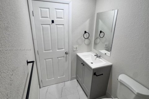 Copropriété à vendre à Plantation, Floride: 2 chambres, 87.14 m2 № 2004404 - photo 26