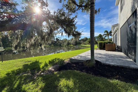 Touwnhouse à vendre à Sarasota, Floride: 3 chambres, 168.99 m2 № 2411650 - photo 6