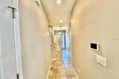 Touwnhouse à vendre à Sarasota, Floride: 3 chambres, 168.99 m2 № 2411650 - photo 18