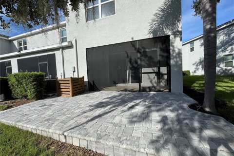 Touwnhouse à vendre à Sarasota, Floride: 3 chambres, 168.99 m2 № 2411650 - photo 4