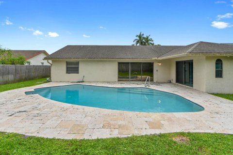 Casa en venta en Boca Raton, Florida, 4 dormitorios, 183.2 m2 № 2385477 - foto 25