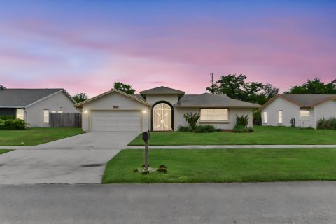 Casa en Boca Raton, Florida 4 dormitorios, 183.2 m2 № 2385477